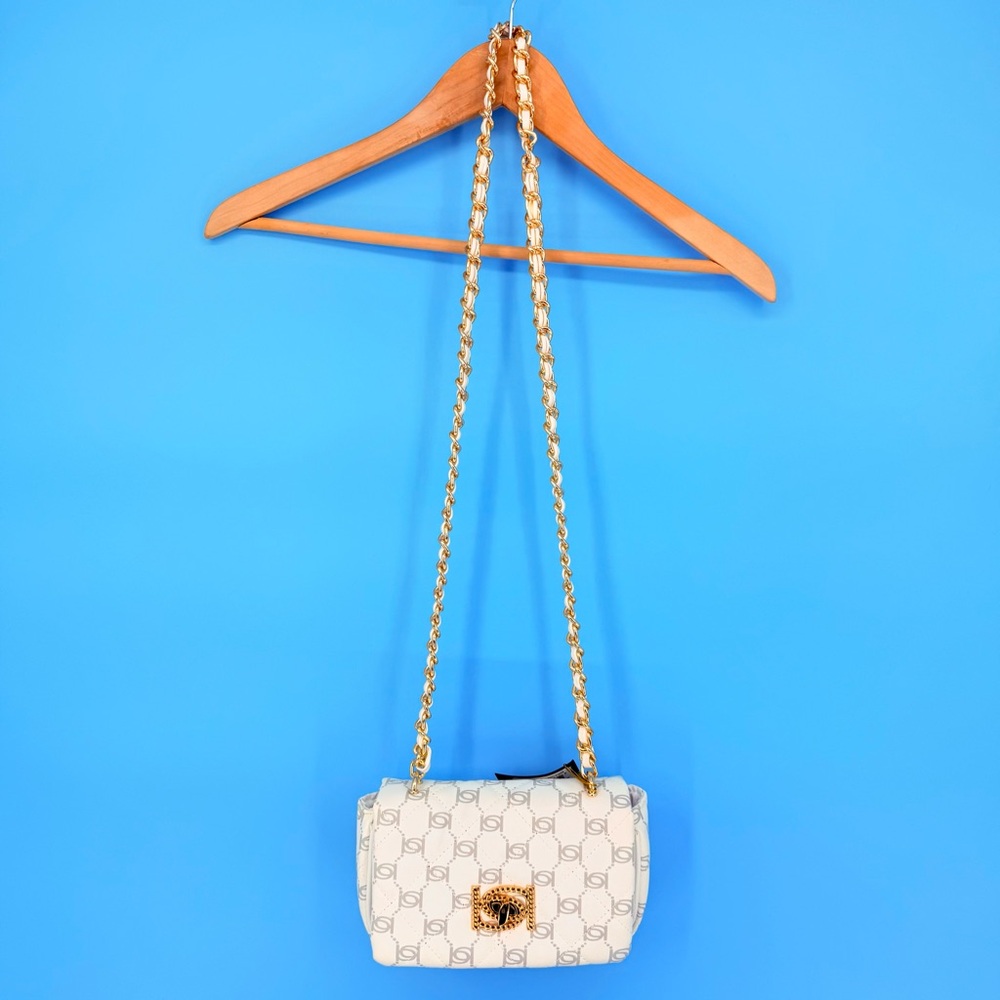 Bebe LIV Monogram Crossbody Small Logo Bag Quilted White Grey Gold Chain NWT Y2K - Picture 4 of 12
